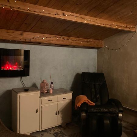 La Casina Del Prete Villa Caprese Michelangelo Dış mekan fotoğraf