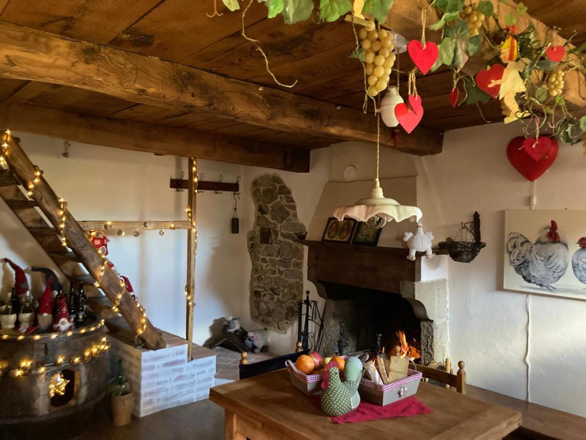 La Casina Del Prete Villa Caprese Michelangelo Dış mekan fotoğraf